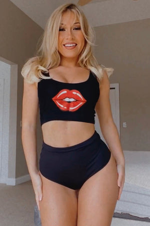 Highwaist Cheeky Shorts in Stretch Lycra with Lips Patch